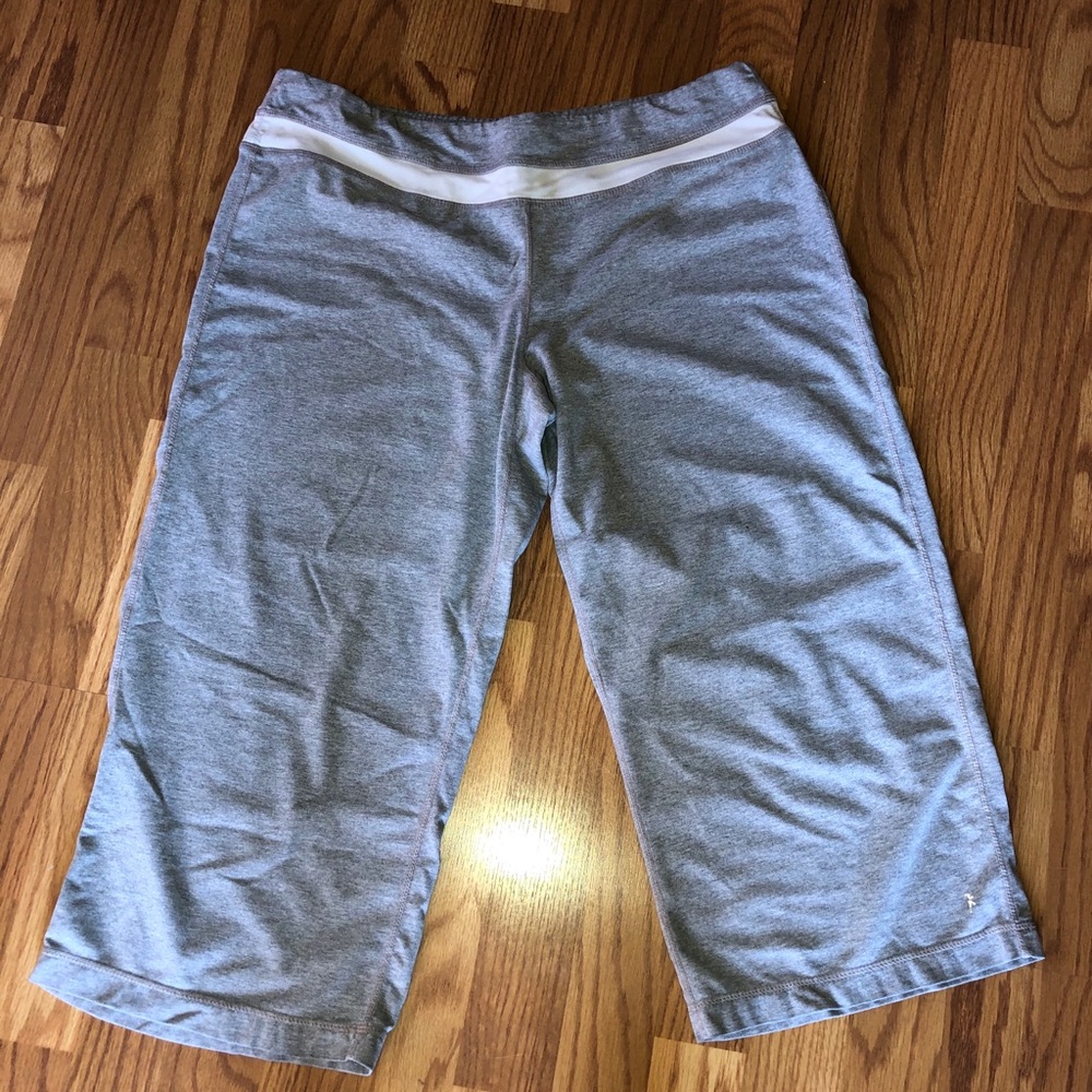 Wide leg cropped pants